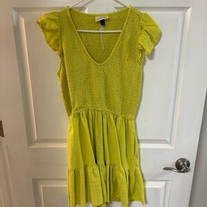 Universal Thread Lime Green Women's Smocked Dress